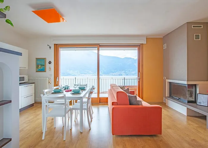 Lägenhet La Breva - Terrazzo Panoramico Vista Di *